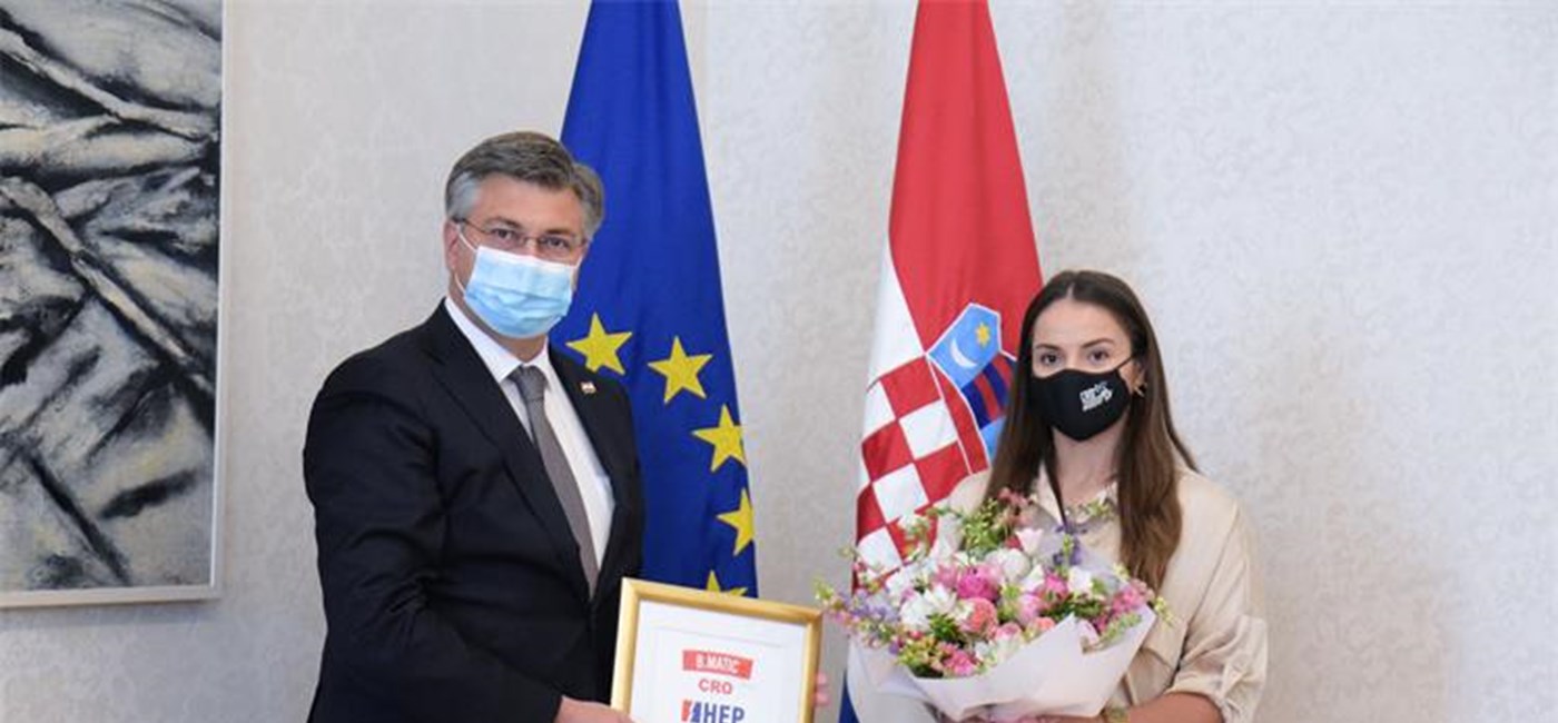 Predsjednik Vlade Plenković sa svjetskom prvakinjom u judu Barbarom Matić